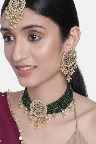 Aheli green kundan choker necklace earring with dangling pearl jewellery set for women