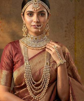 Aheli ethnic indian traditional kundan dulhan bridal jewellery set with choker earrings maang tikka hathphool for women 1