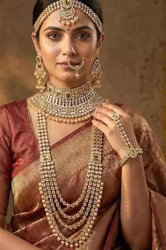 Aheli ethnic indian traditional kundan dulhan bridal jewellery set with choker earrings maang tikka hathphool for women