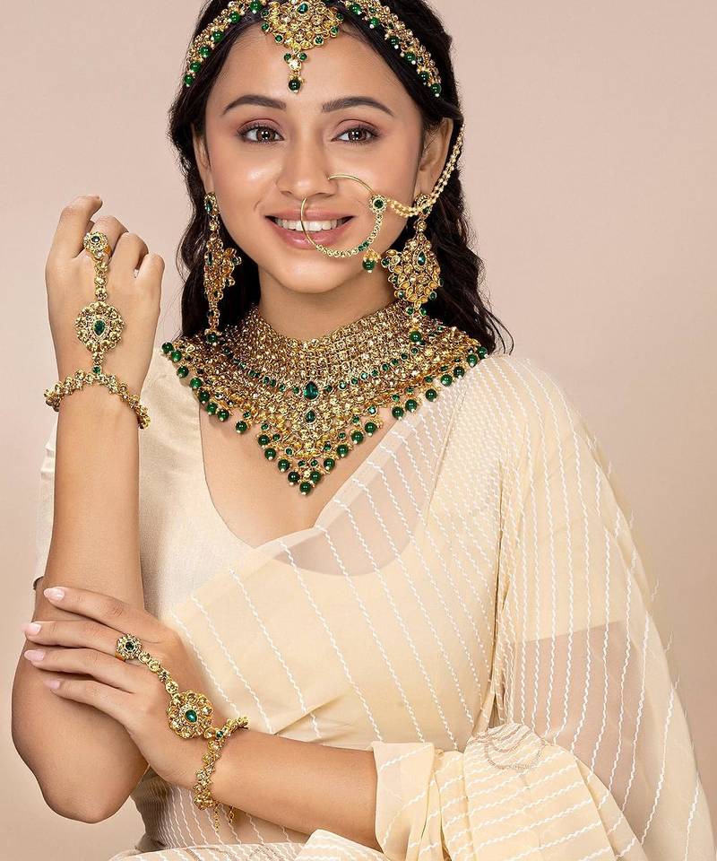 Aheli jodha akbar bridal choker necklace earrings maangtikka nathiya haathpanja traditional jewellery set for women