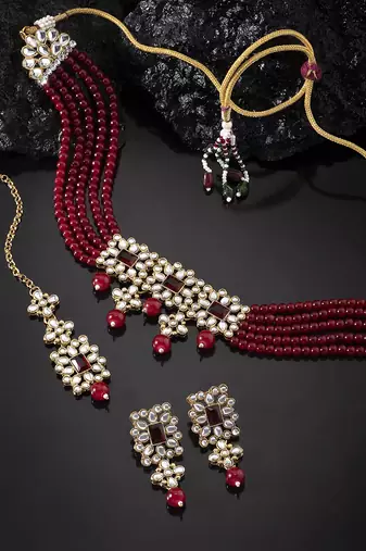 Aheli adjustable choker necklace with earring maang tikka jewellery set for women