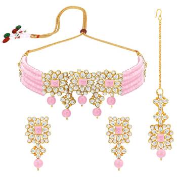 Aheli pink adjustable choker necklace with earring maang tikka jewellery set for womens 3
