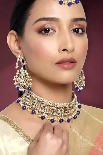 Aheli ethnic indian traditional kundan necklace earring maang tikka jewellery set for women