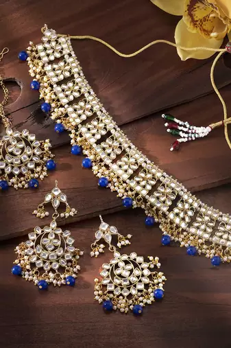 Aheli ethnic indian traditional kundan necklace earring maang tikka jewellery set for women