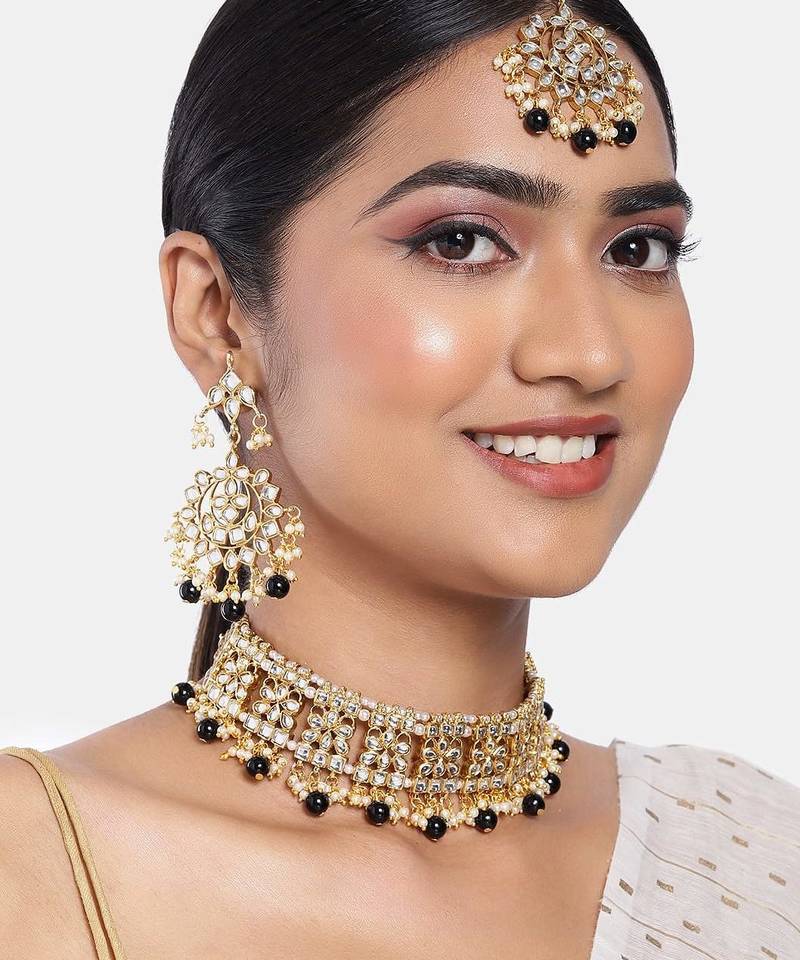 Aheli ethnic black traditional jewellery kundan choker necklace earring maang tikka set for women
