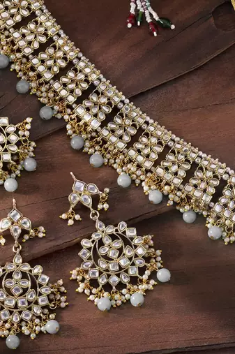 Aheli ethnic grey traditional jewellery kundan choker necklace earring maang tikka set for women