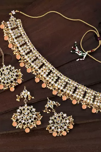Aheli ethnic peach traditional jewellery kundan necklace earring mang tikka set for women