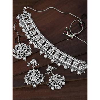 Aheli ethnic indian traditional jewellery kundan necklace earring mang tikka set for women 1
