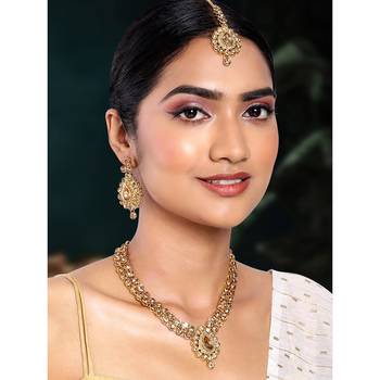 Aheli long necklace jewellery set with maang tikka and earrings for women 2