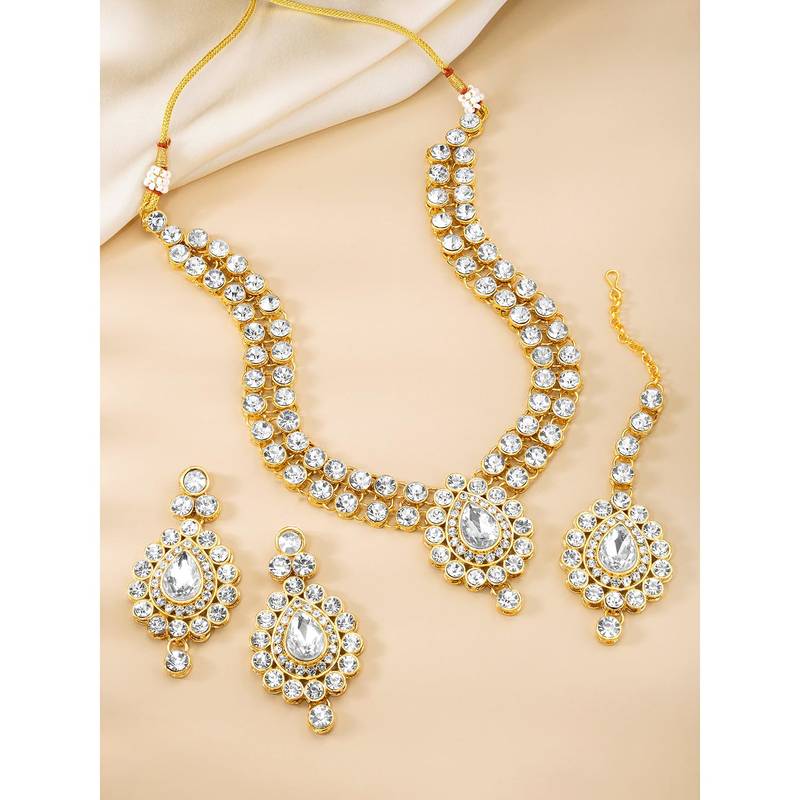 Aheli kundan studded jewellery set necklace with earrings & maang tikka for women
