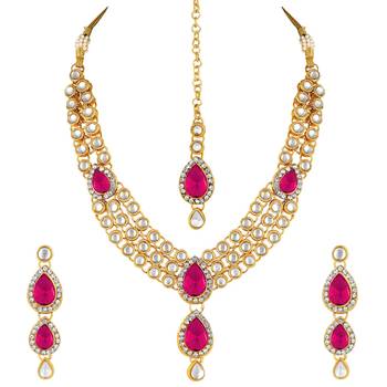 Aheli traditional rani pink kundan necklace earring maang tikka jewellery set for women 3