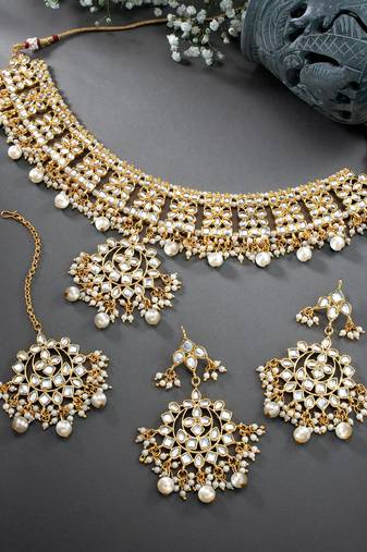Aheli traditional kundan choker necklace earring & maang tikka set for women