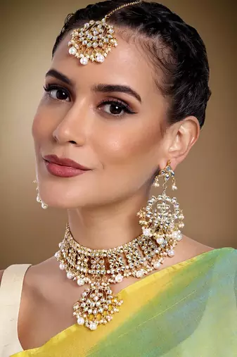 Aheli traditional kundan choker necklace earring & maang tikka set for women