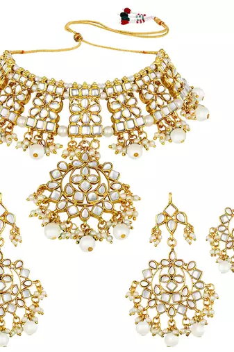 Aheli traditional kundan choker necklace earring & maang tikka set for women