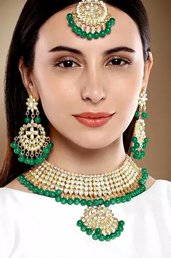Aheli kundan choker necklace earring maang tikka traditional jewellery set for women