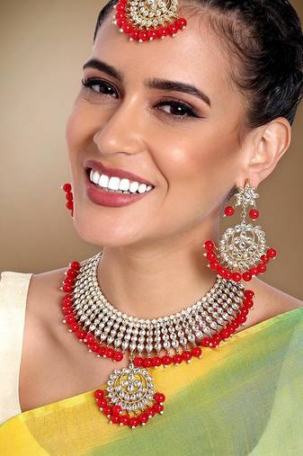 Aheli kundan choker necklace earring maang tikka traditional jewellery set for women