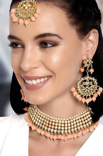 Aheli traditional kundan peach choker necklace with earring maang tikka jewellery set for women