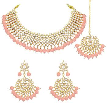 Aheli traditional kundan peach choker necklace with earring maang tikka jewellery set for women 2