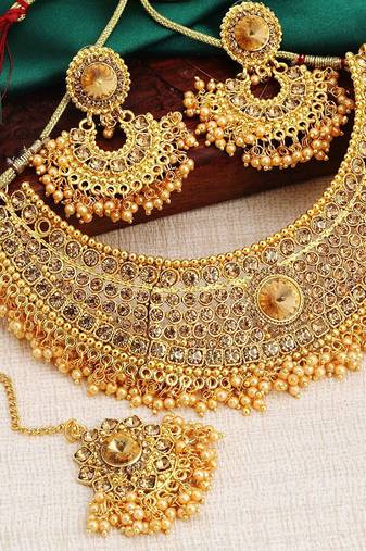 Aheli wedding necklace set with earring & maang tikka for women