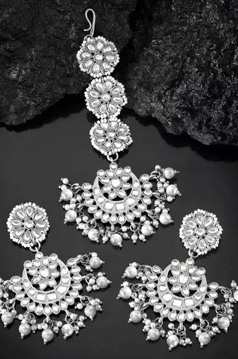 Aheli traditional kundan pearl chandbali earrings with maang tikka set for women