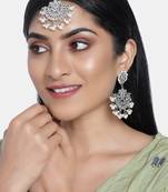 Aheli traditional kundan pearl chandbali earrings with maang tikka set for women