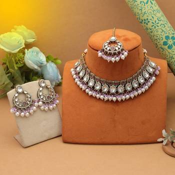 Light purple color kundan necklace set 1