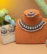 Maroon color kundan necklace set