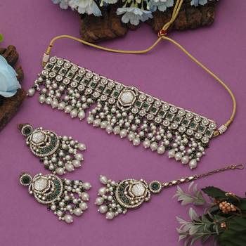 Green color choker kundan necklace set 2
