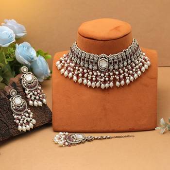 Magenta color choker kundan necklace set 1