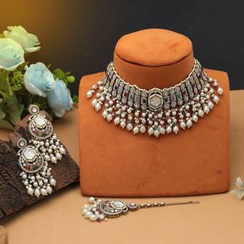 Multi color choker kundan necklace set 1