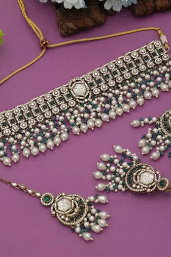 Turquoise blue color choker kundan necklace set