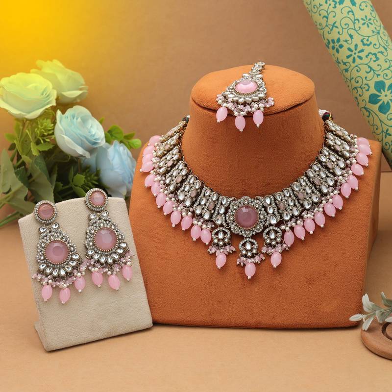 Pink color kundan necklace set