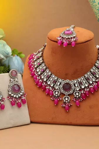 Rani color kundan necklace set