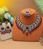 Maroon color kundan necklace set