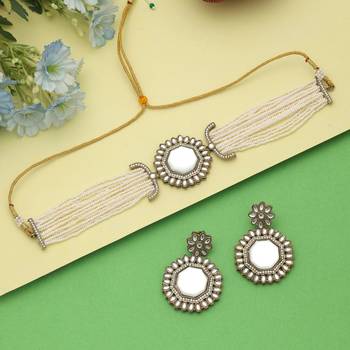 White color choker kundan necklace set 2