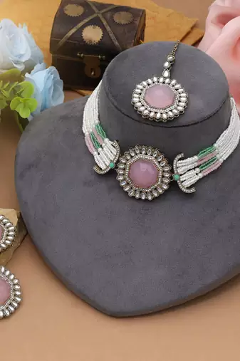  pink color choker kundan necklace set
