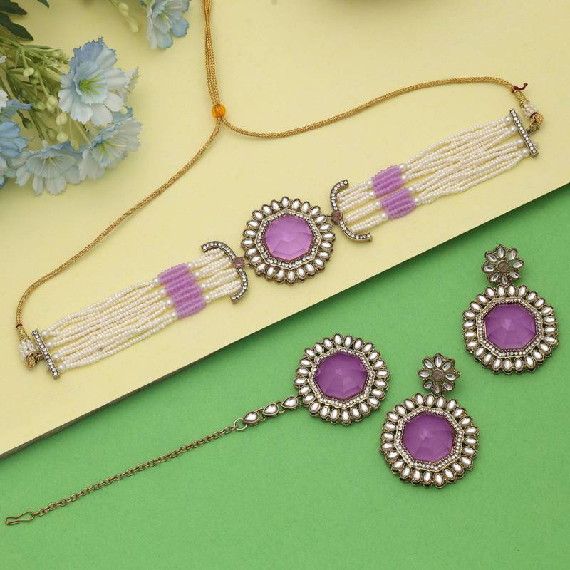 Light purple color choker kundan necklace set
