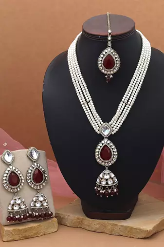 Maroon color kundan necklace set