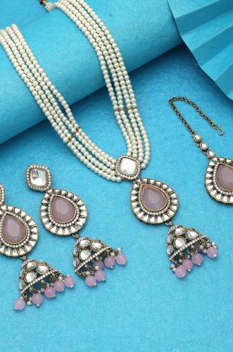 Light pink color kundan necklace set