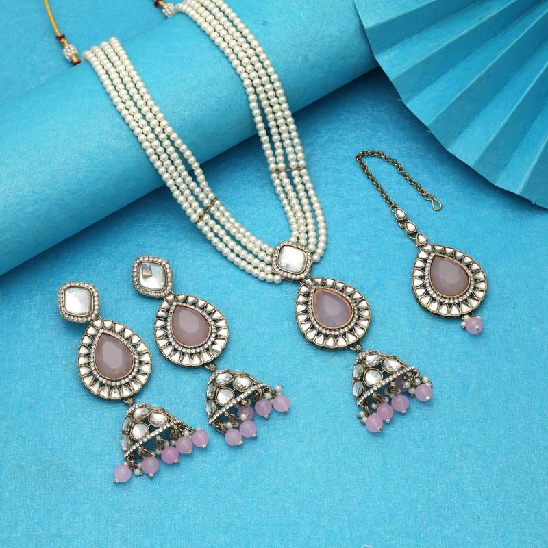 Light pink color kundan necklace set