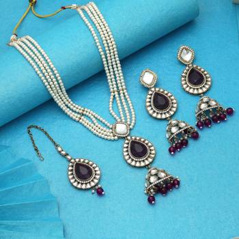 Wine color kundan necklace set 1