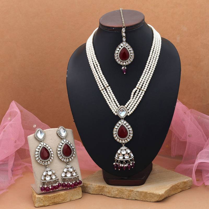 Wine color kundan necklace set