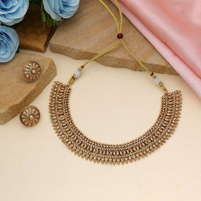 Gold color matte gold necklace set