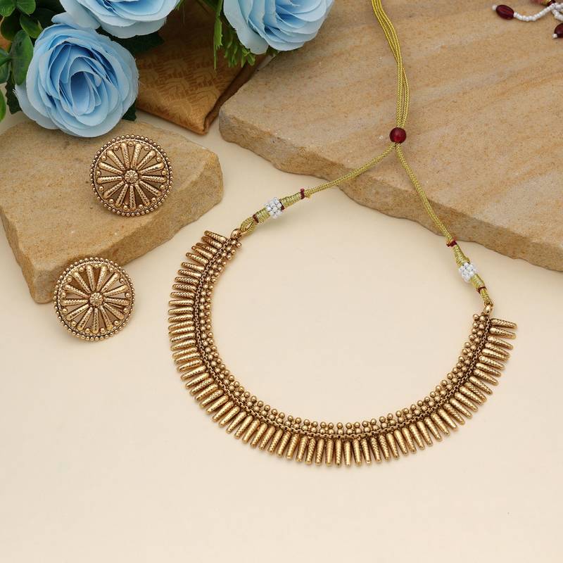 Gold color matte gold necklace set