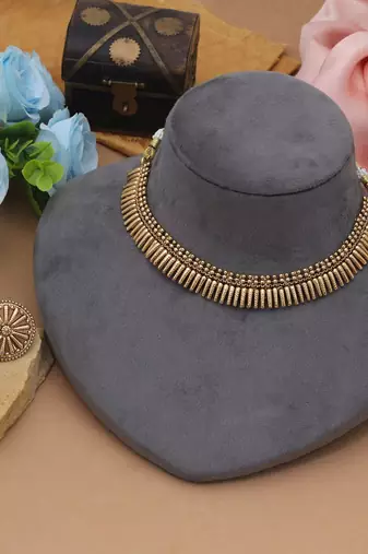 Gold color matte gold necklace set