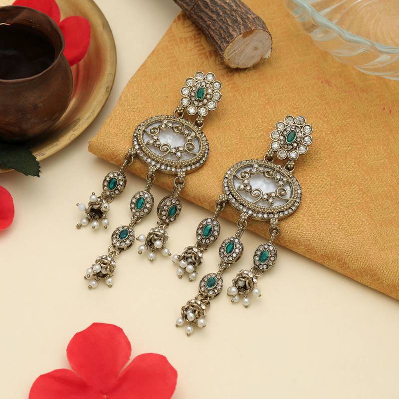 Green color kundan earrings