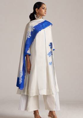 Marshmellow and cobalt blue kurta set 2