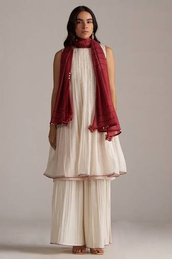Ivory and maroon pure chanderi kurta set