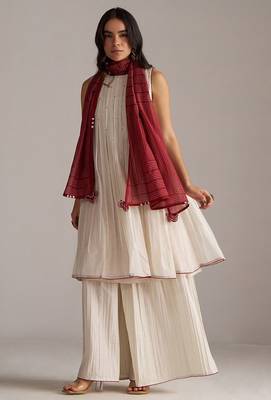 Ivory and maroon pure chanderi kurta set 3