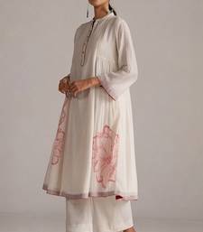 Ivory and maroon pure chanderi kurta set